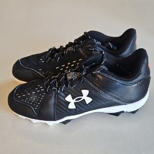Under Armour Black Baseball Cleats